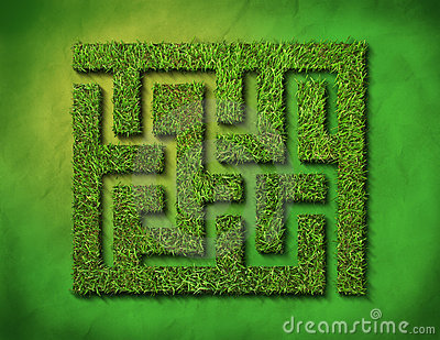 green-grass-maze-12050897